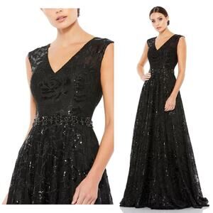 Mac Duggal 12413 Embroidered Cap Sleeve A Line Floral Dress 8 Black NEW $698